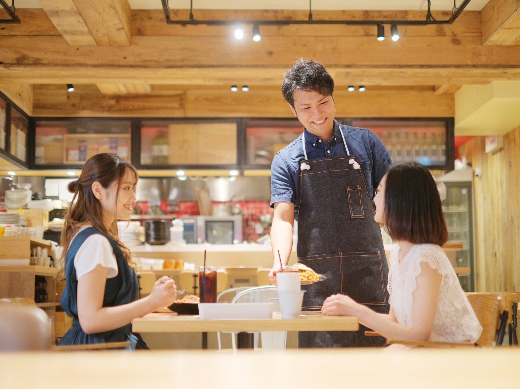 ビジネス多変量解析：カフェ事例（前編）顧客を「見える化」する